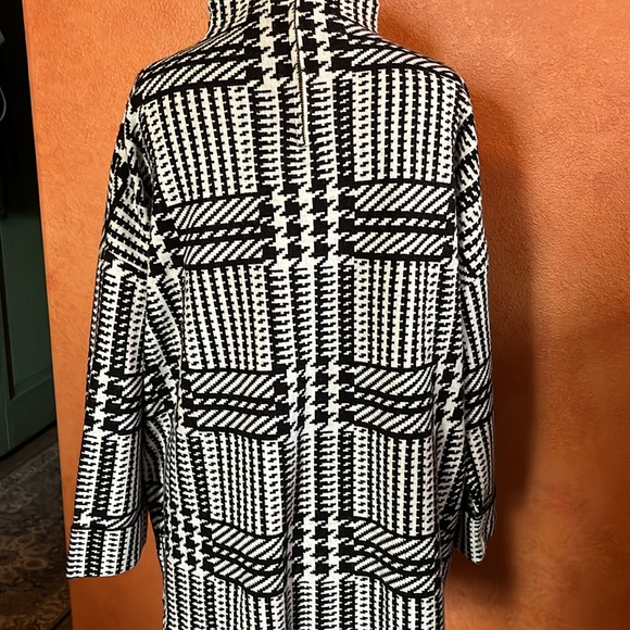 Max studio Sz XL zipped oversized turtleneck - Picture 5 of 10